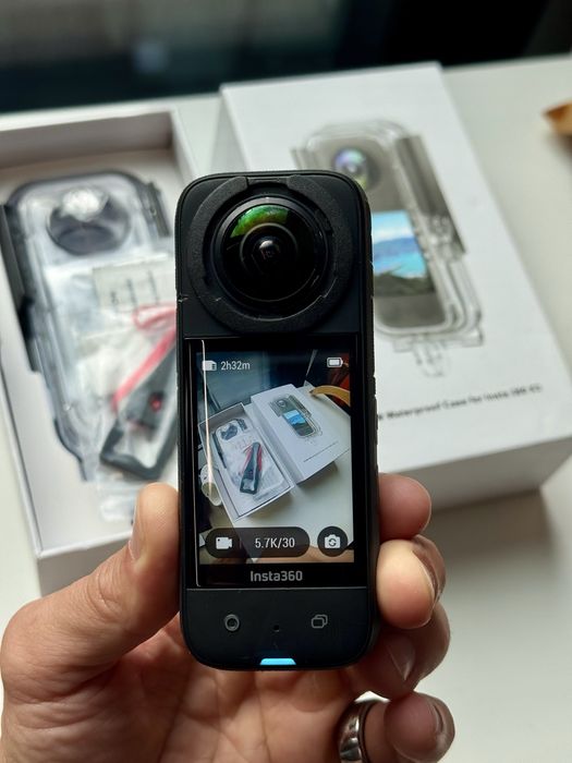 Insta X3 360 256GB аква кейс