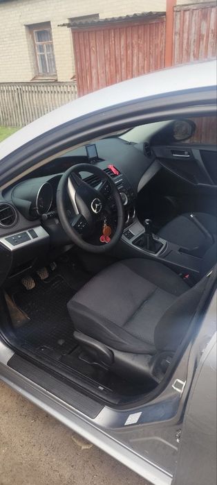Mazda 3 2009 рік