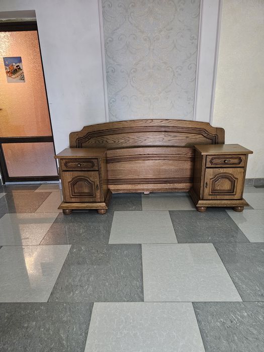 Меблі з Німеччини  Дубові.