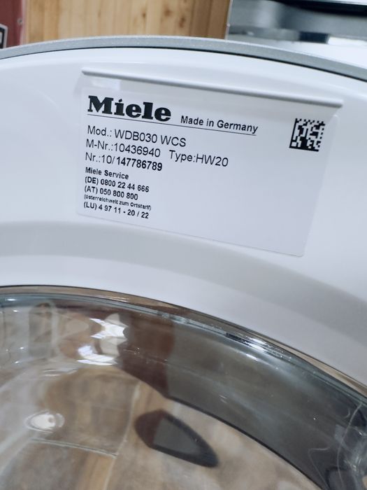 Пральна машина Miele WSB030