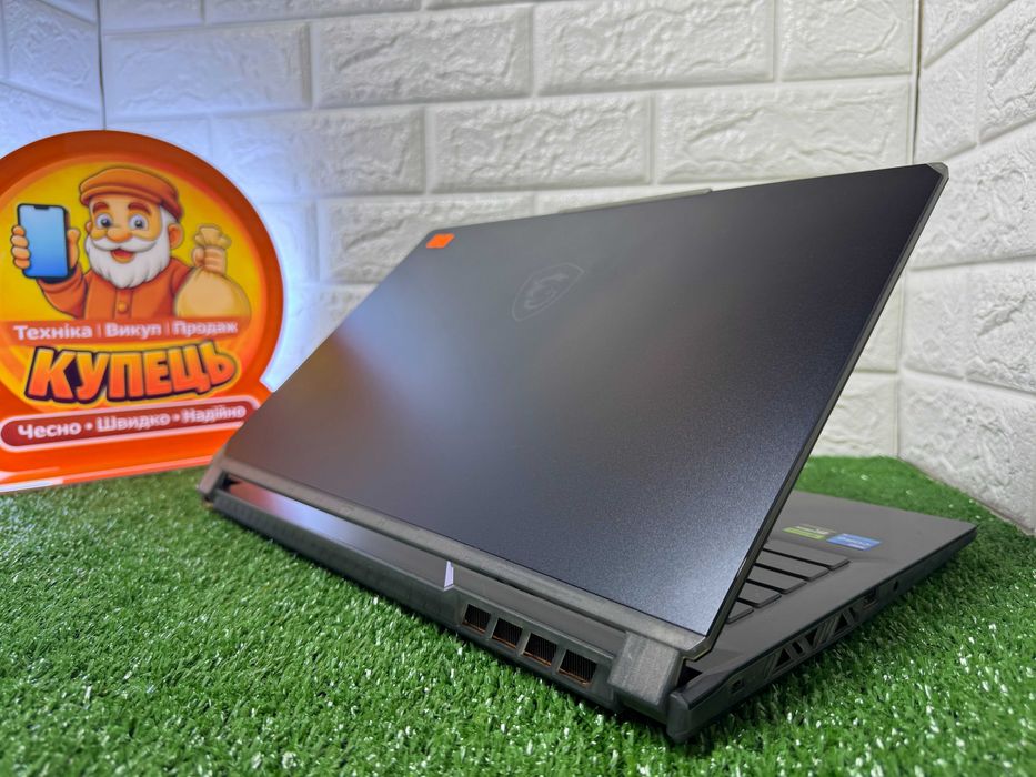 MSI Cyborg｜4050｜i5-12450H｜15.6" FHD｜144Гц｜OЗУ 16 gb｜SSD 512 gb