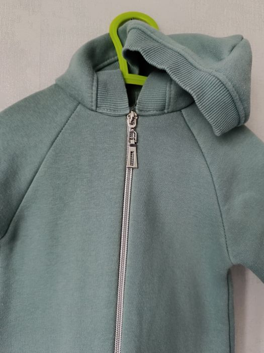 Теплый комбинезон, человечек