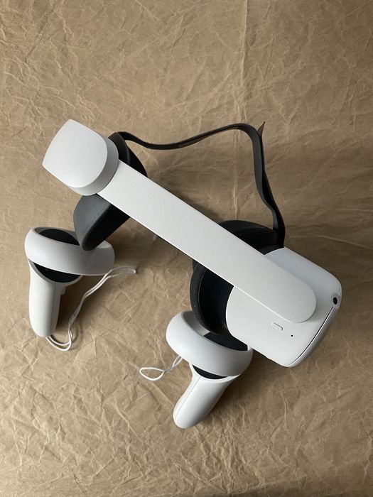 Oculus Meta Quest 2 128GB очки виртуальной реальности