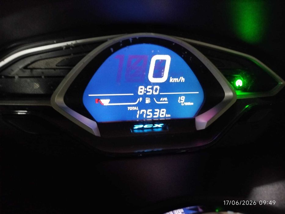 Honda PCX 125 (Modelo JF83) – 2020 – 17.500 km