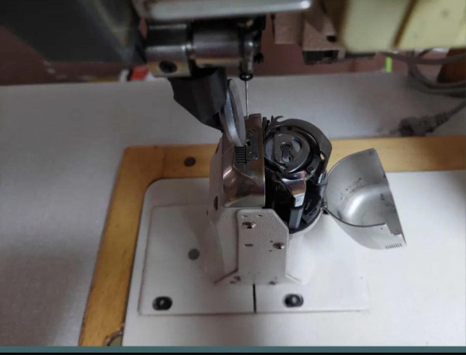Maquina de costura