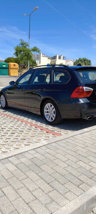 bmw 318d touring — photo 3