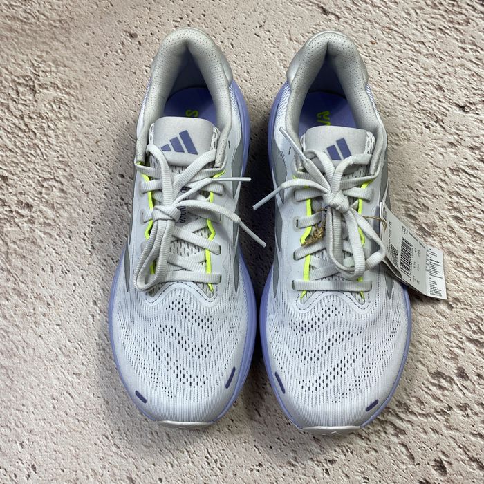 40 js3047 жіночі кросівки для бігу Adidas supernova Rise 2 Running