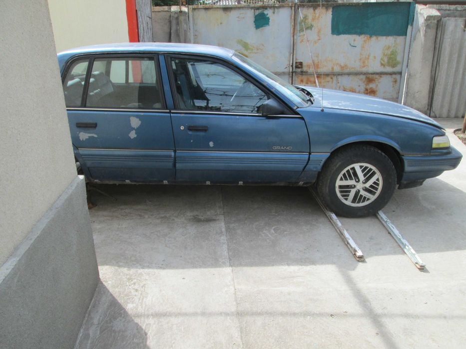Продам легковое авто 2.4 бензин