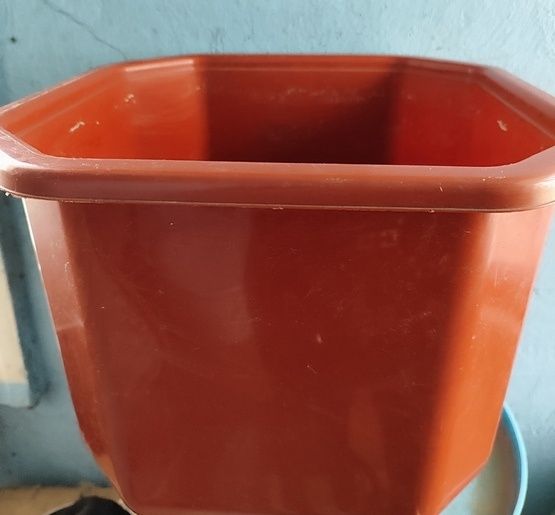 Горщики - вазони  для квітів