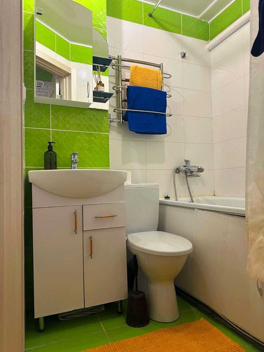 Відмінний напівЛЮКС.Квартира подобово,погодинно.Центр.Посуточно