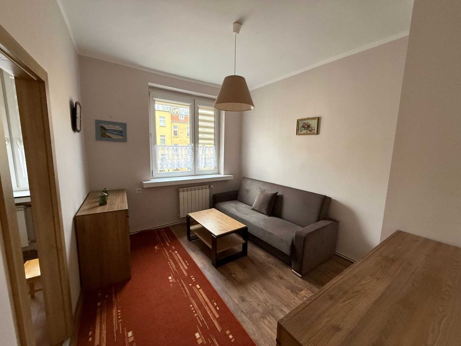 Wynajem mieszkania – Pleszew, ul. Batorego 1 (I pietro)