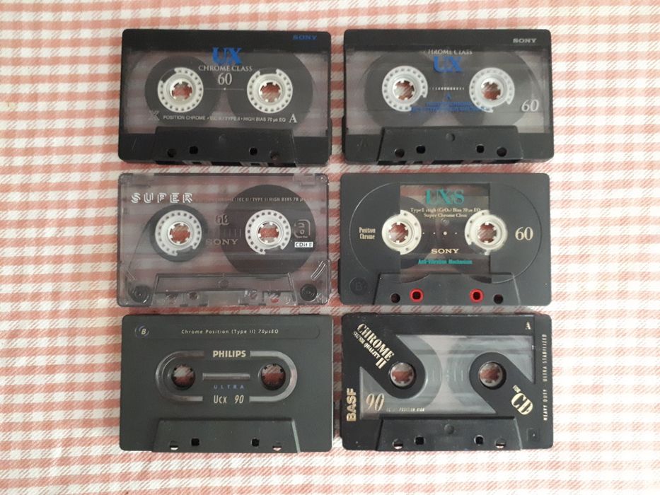 4 Cassetes de aúdio - Sony, Philips, BASF