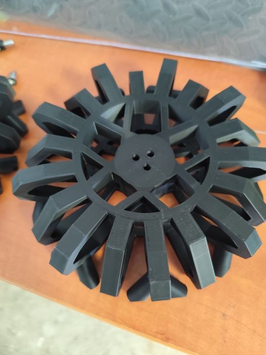 Robot corta-relva Bosch Indego S+ 500 – c/Rodas todo o terreno!!