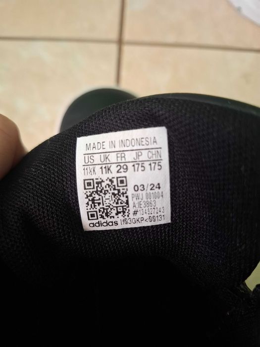 Buty dla chlopca  rozmiar 29