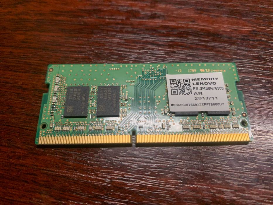 Оперативна пам'ять ноутбука 4гб (більше інформації на останньому фото)