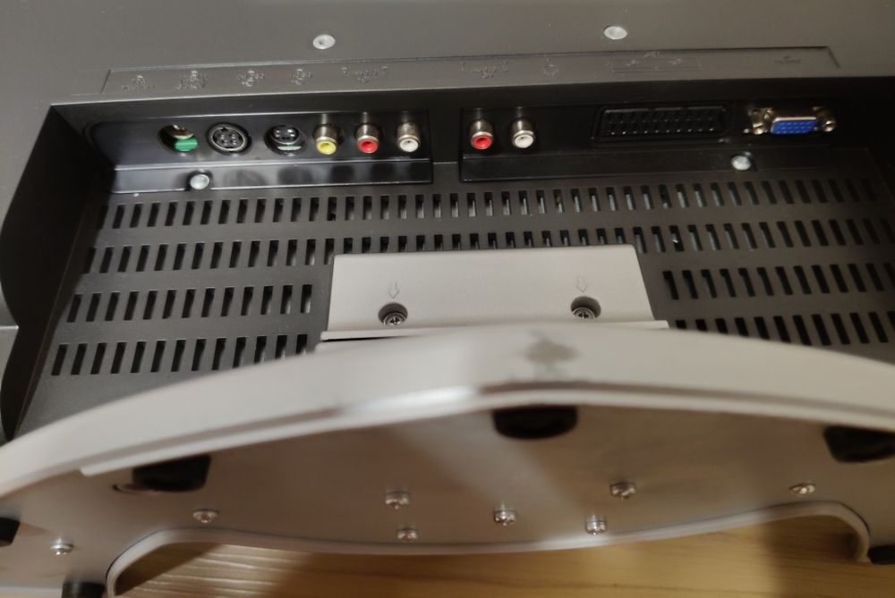 Televisão Sanyo CE 15L03 15"