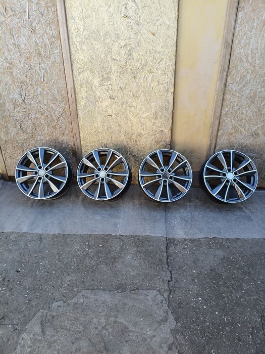 Продам Диски на Шкоду 5х112 r17 В Отличном Состоянии не Варёные не Крашиные