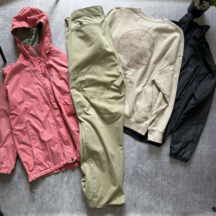 Пак речей Berghaus Fred Perry Animal Oakley