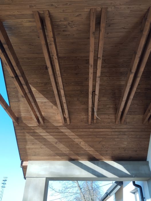 Podbitka malowana, boazeria, nadbitka, deska elewacyjna.