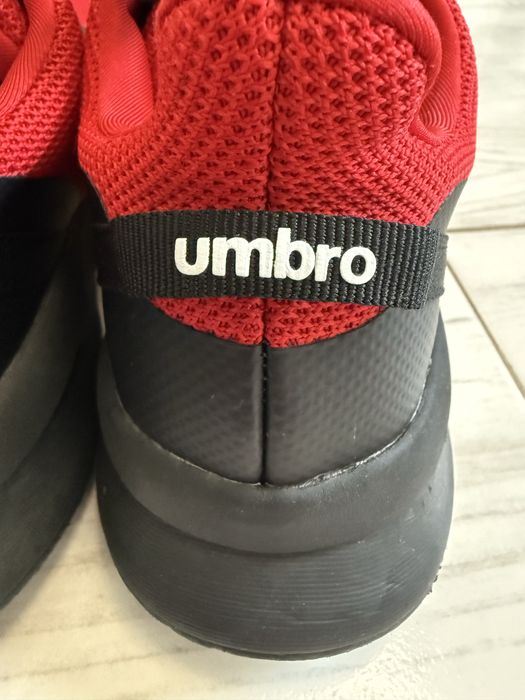 Buty Umbro tasuki