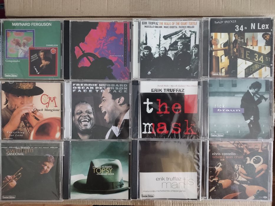Продам CD/DVD-диски