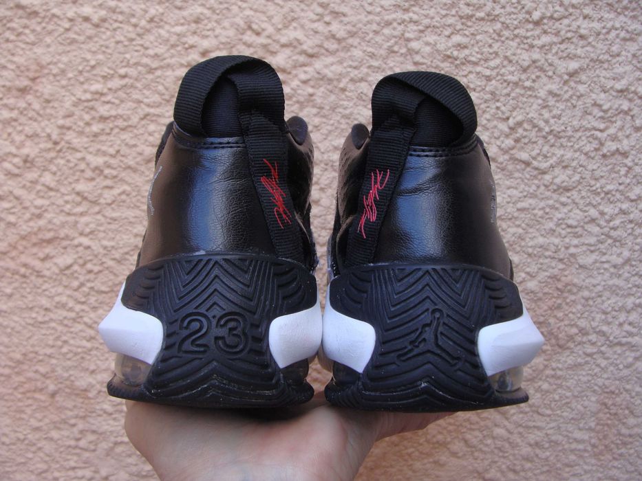 39/24.5 см Jordan Nike кроссовки крутые кожаные оригинал