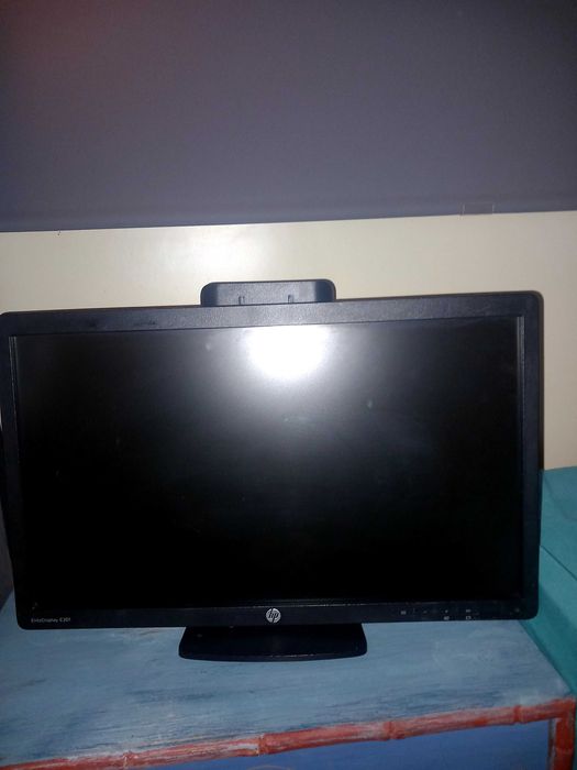 Monitor HP elitedisplay 23"
