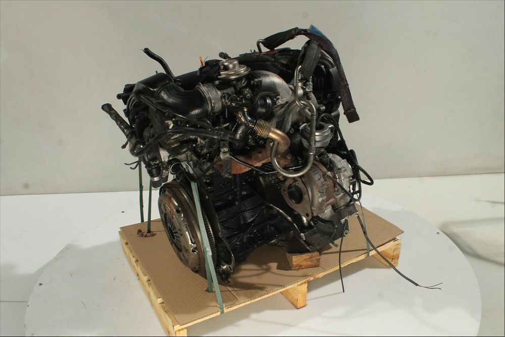 Skoda Superb 1.9 TDI Engine