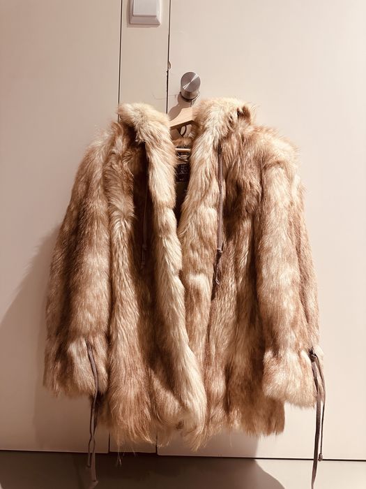 Casaco Raposa (novo) com carapuço