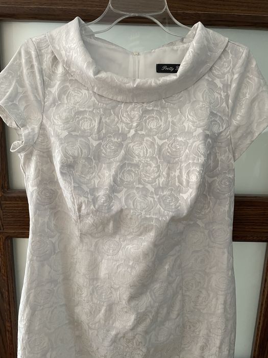 Sukienka elegancka Pretty Girl rozm. 40