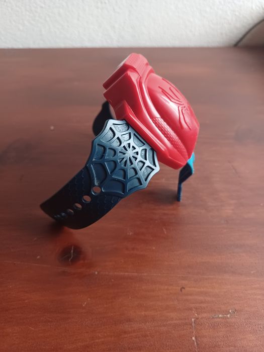 Lança teias do "Spider-Man 2" ano 2004