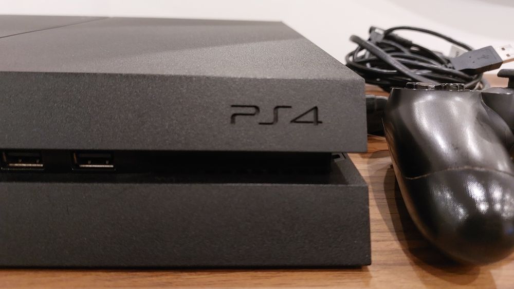 Playstation 4 impecável