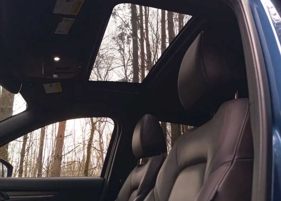 Mazda CX-5 Signature 2023 року