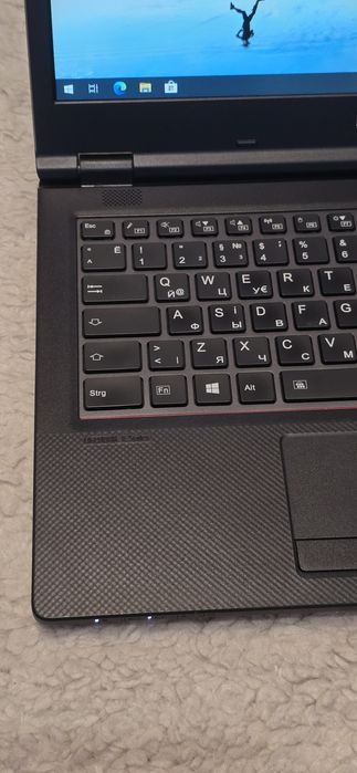 Fujitsu LifeBook E (i5 8350, 12Gb DDR4)