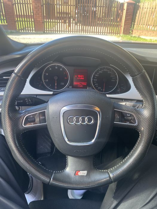 Audi A4 B8 Avant 1.8 TFSI S-Line 2008r Manual