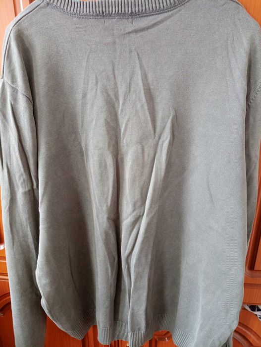 Продам свитера чоловічі