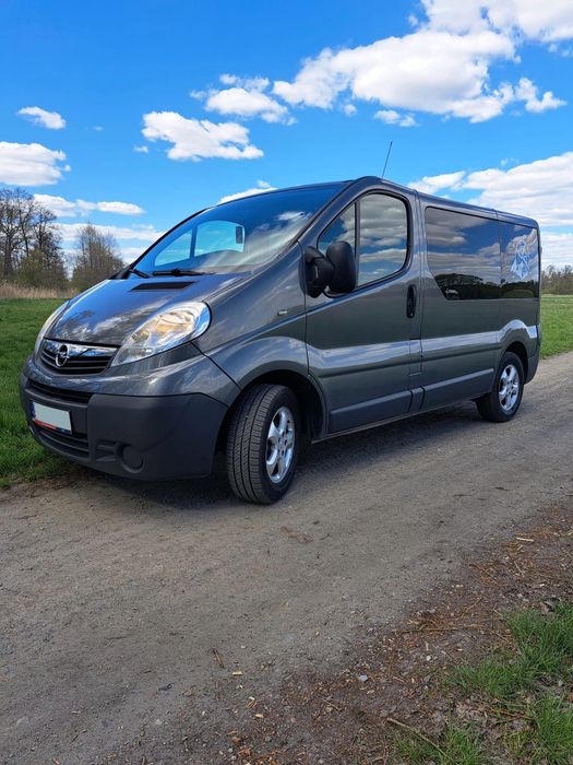 Opel Vivaro 2013r. 2.0 114km osobowy
