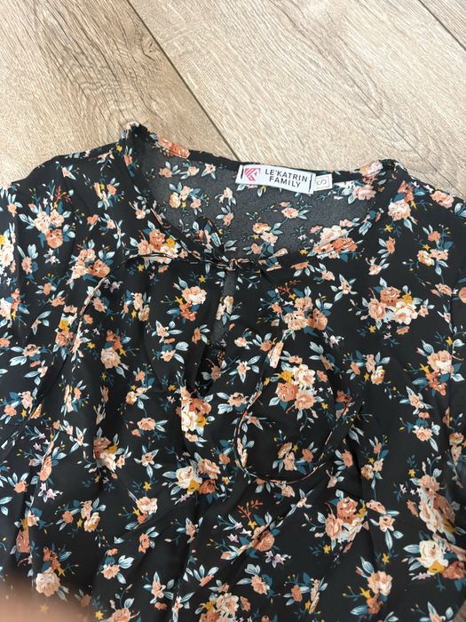 Жіночі сукні розмір s-m