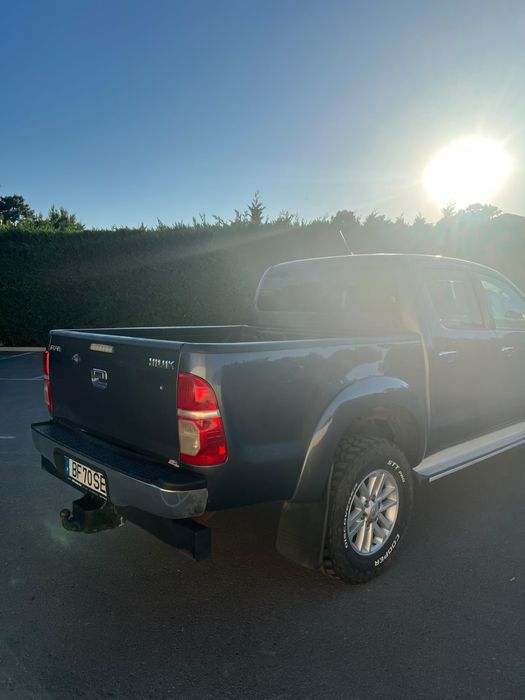 Toyota  hilux 3.0