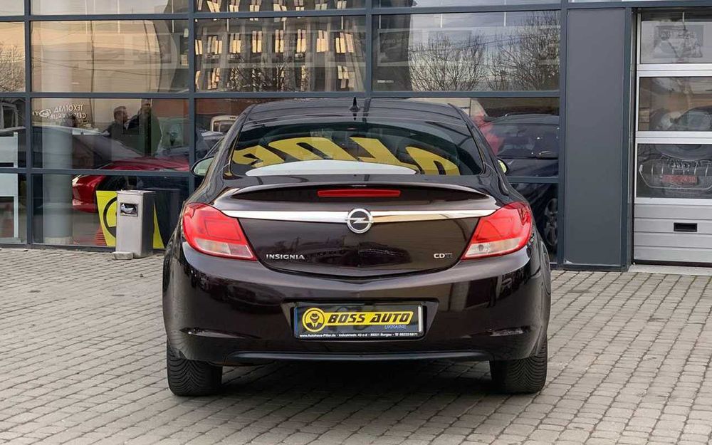 Opel Insignia 2010