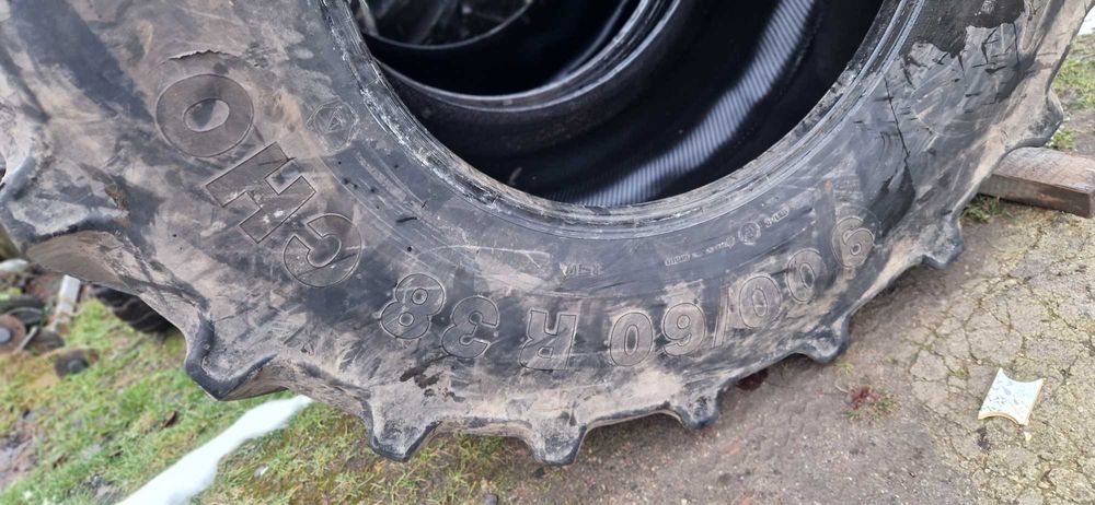900/60r38 900/60-38 Mitas 80% bieznik