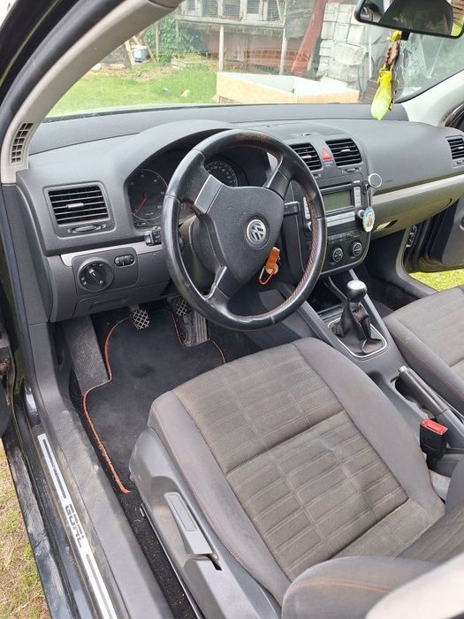 Volkswagen Golf 5 2006 рік 1.9 дизель для військових