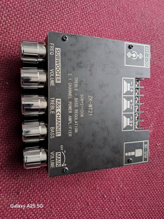 Підсилювач 2×50w + 100w+ блок живлення