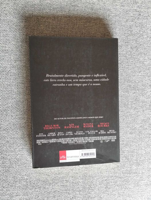Livro "Os informadores" de Bret Easton Ellis