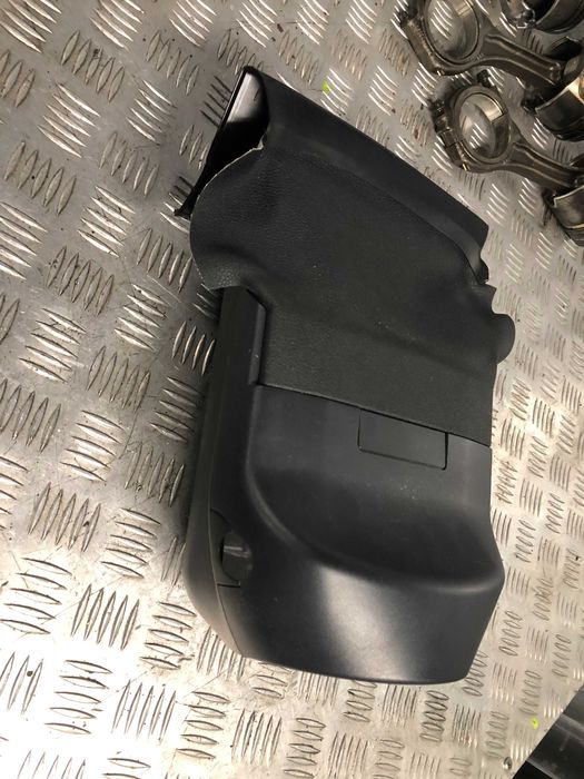 Obudowa osłona kolumny kierowniczej Bmw E81 E87 E90 E91