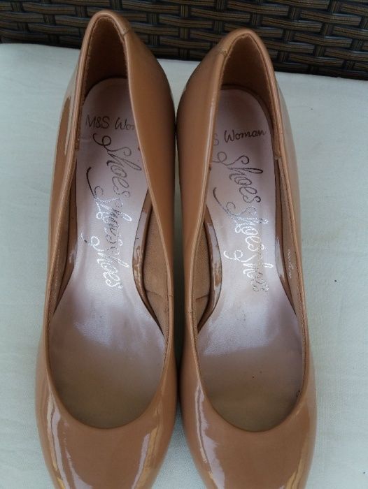 buty M&S NOWE. Okazały się za małe
