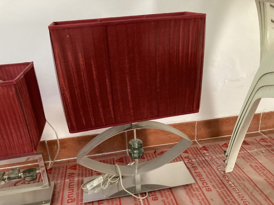 Candeiros mesinha cabeceira