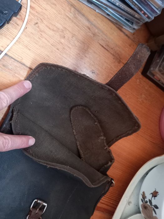 Чехол кожаный советский