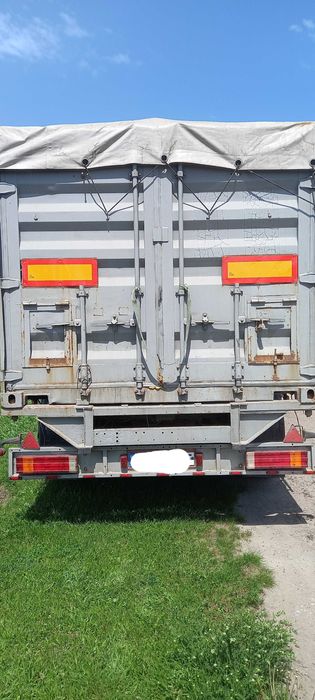 Напівпричіп зерновоз