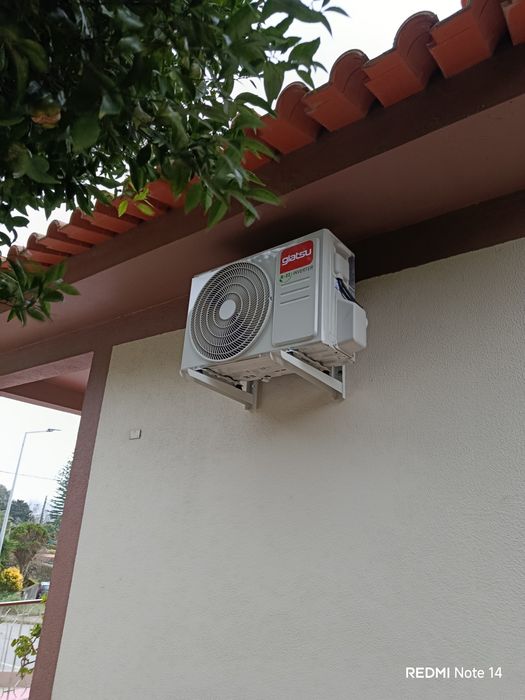 Instalação de ar condicionado e bombas de calor, sob  orçamento